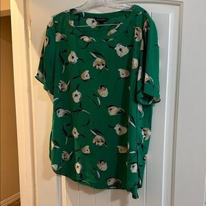 Banana Republic Green Floral Short Sleeve Blouse